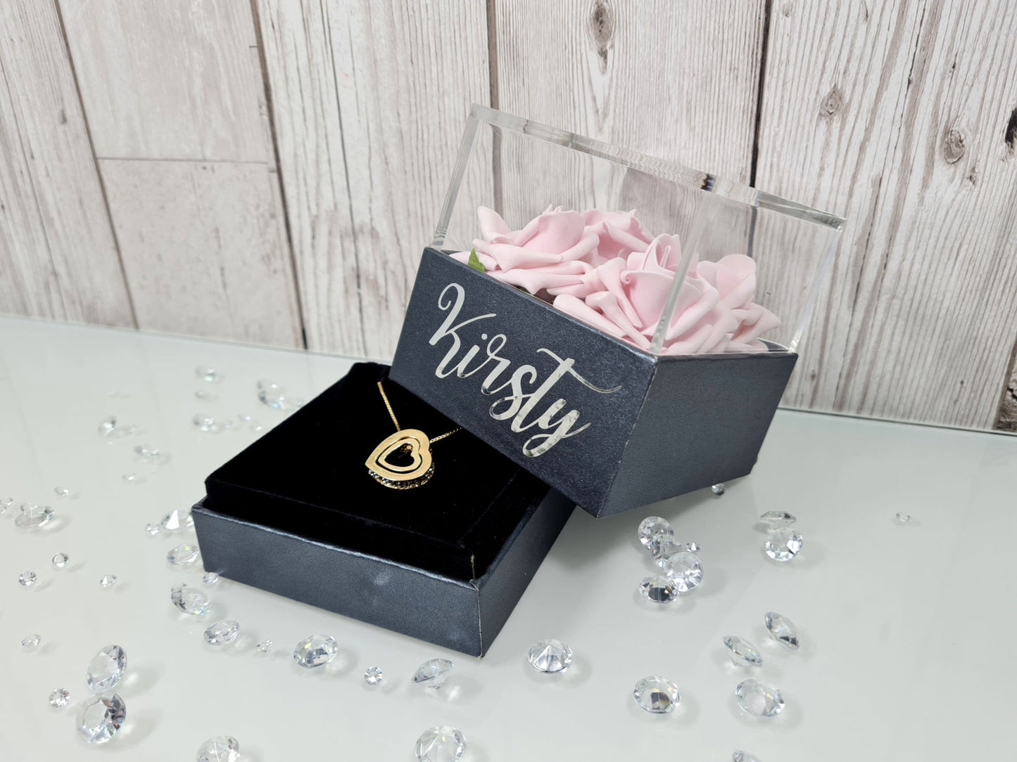 Personalised Rose Gift Box with Heart Necklace, Light Pink Roses