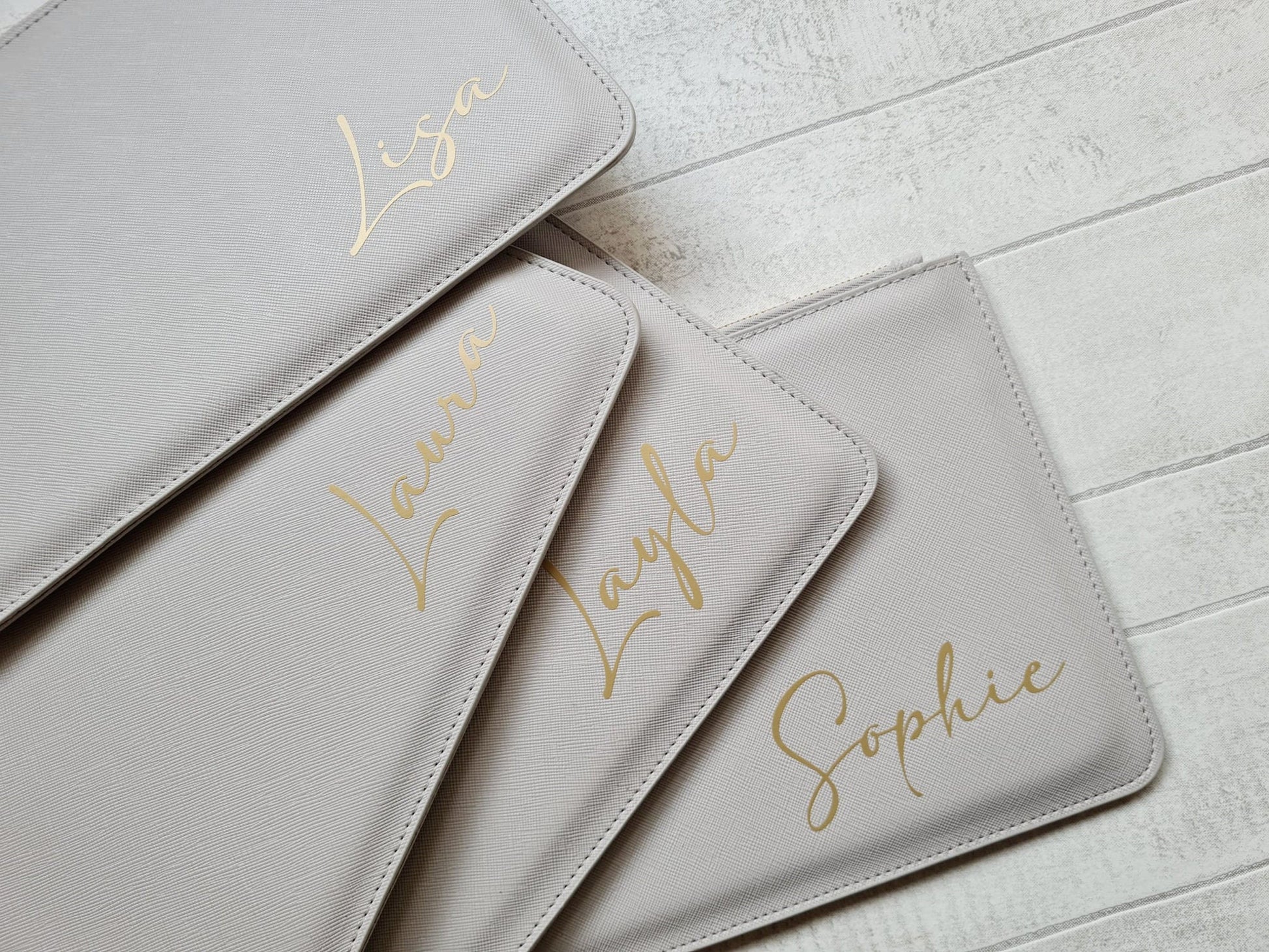 Personalised Bride Clutch Bag, Bridesmaid Name Pouch Gift for Her, Bridal Minimalist Accessory